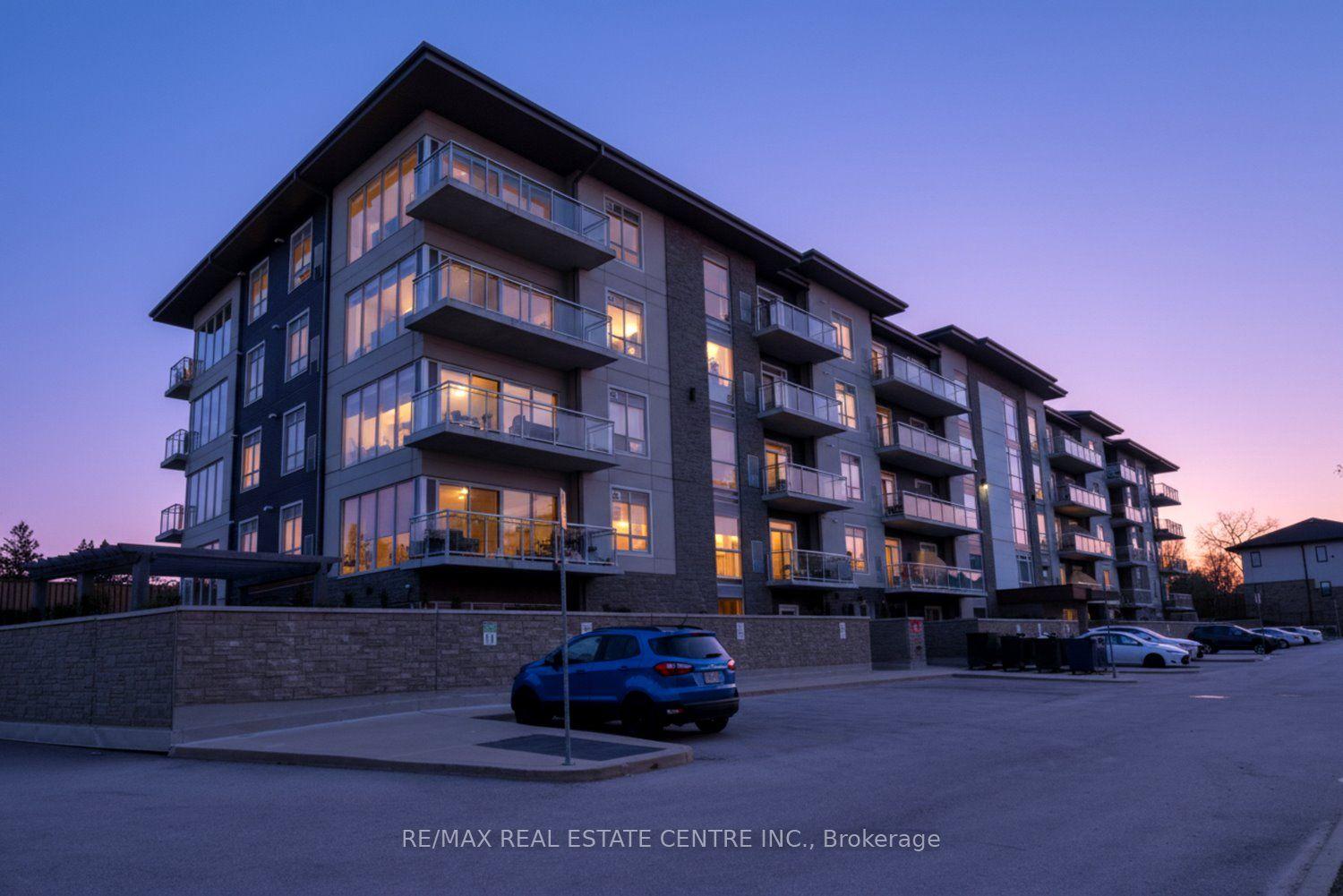16 Markle Crescent 111 #111 — photo 1