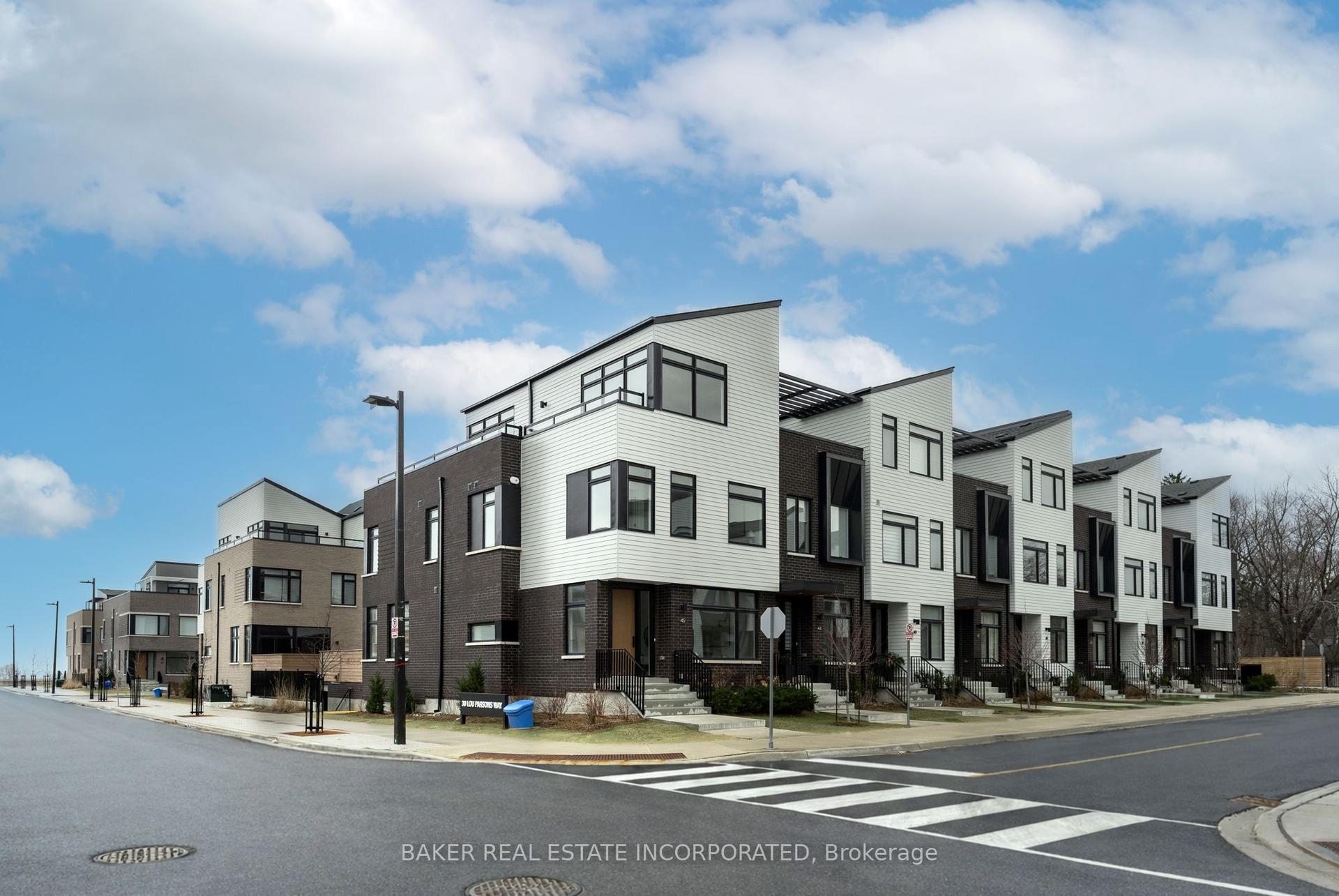 30 Lou Parsons Way 45 #45 — photo 1