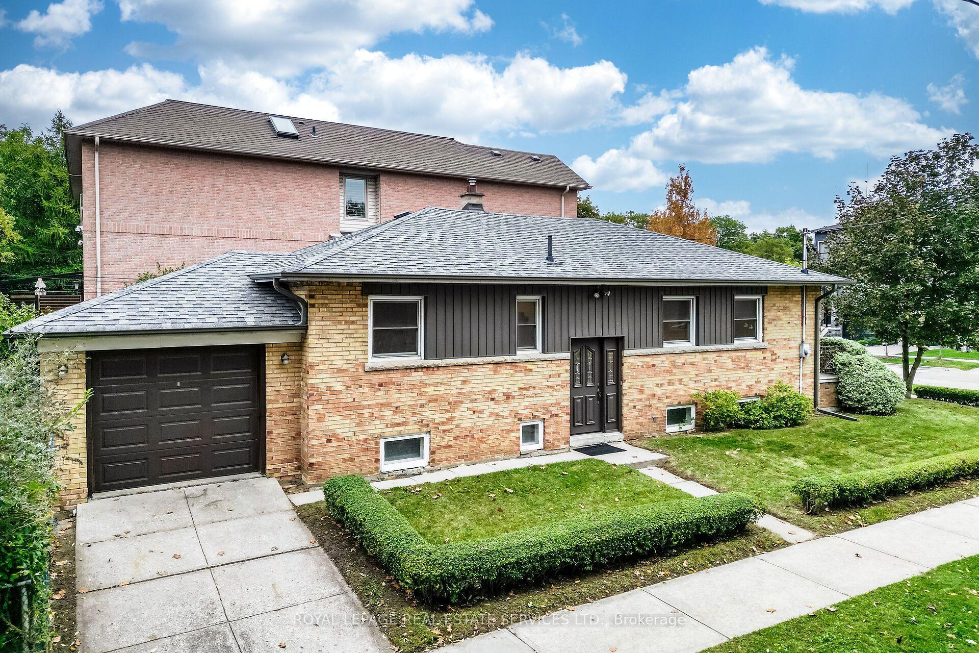 454 Rimilton Avenue, Toronto — Detached for sale, photo 1