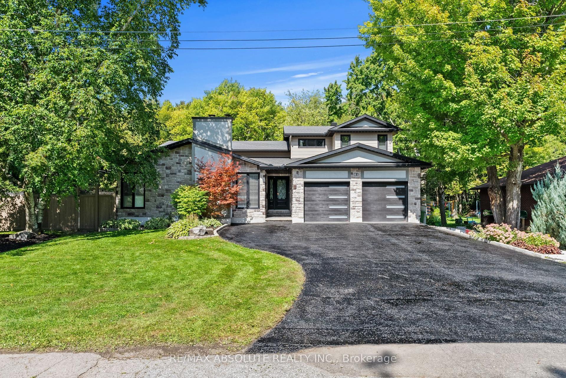 21 Revol Road, Tanglewood - Grenfell Glen - Pineglen — Detached for sale, photo 1