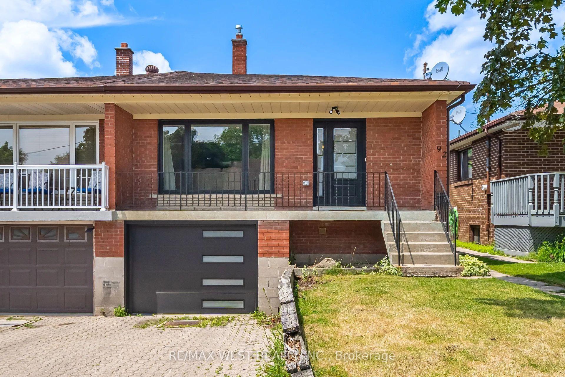 92 Archibald Street, Brampton — Semi-Detached for sale, photo 1
