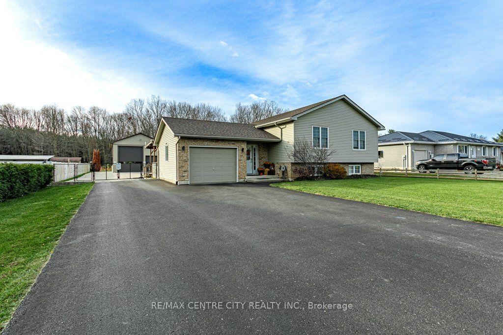 6851 E Springfield Road S — photo 1