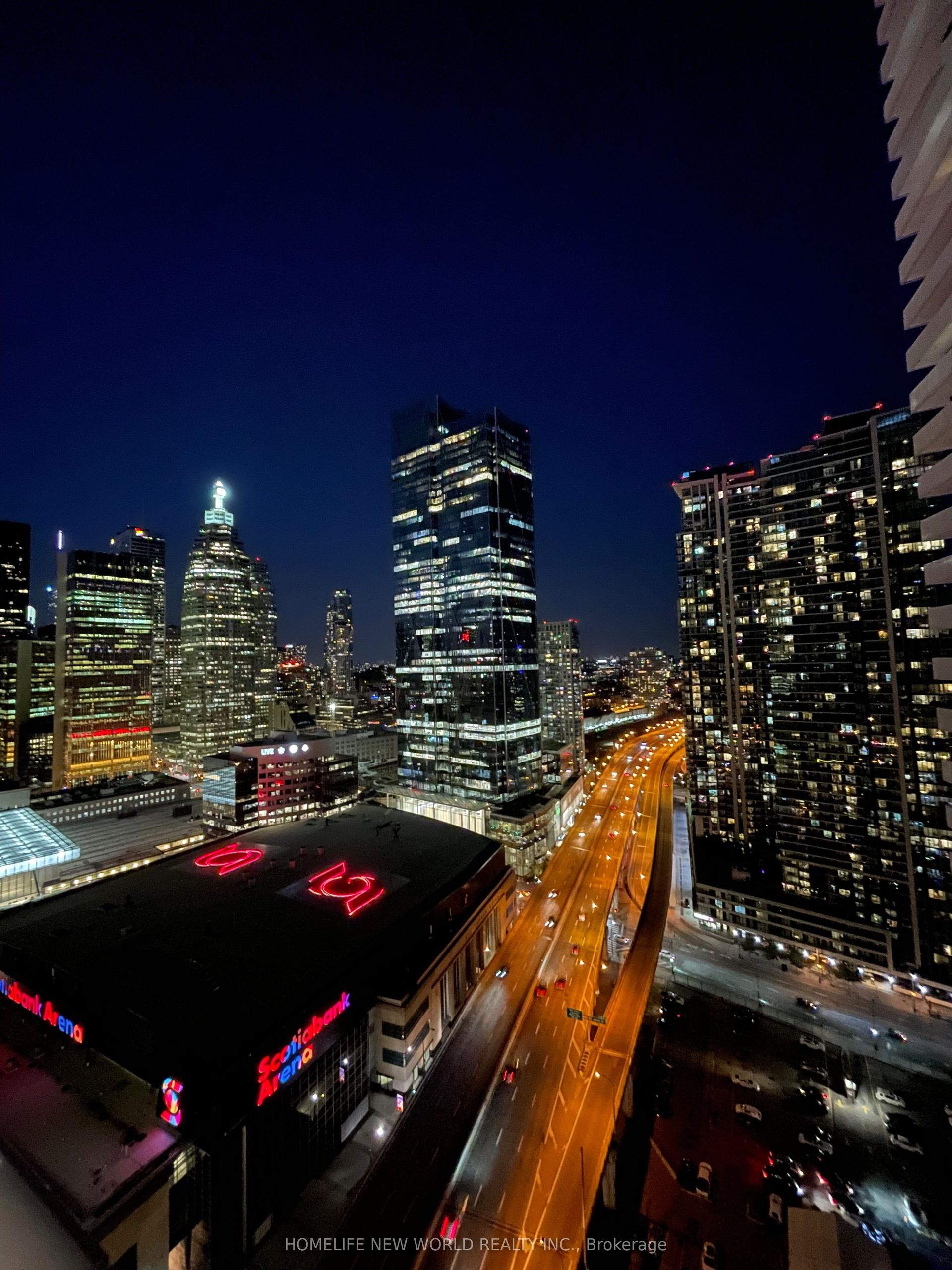 100 Harbour Street 3005 #3005, Toronto — Condo for sale, photo 1