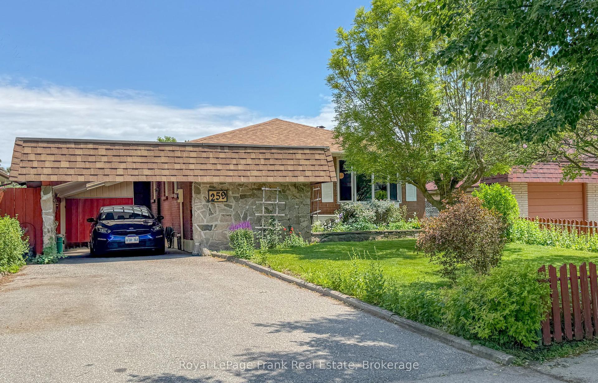 259 Nipigon Street — photo 1