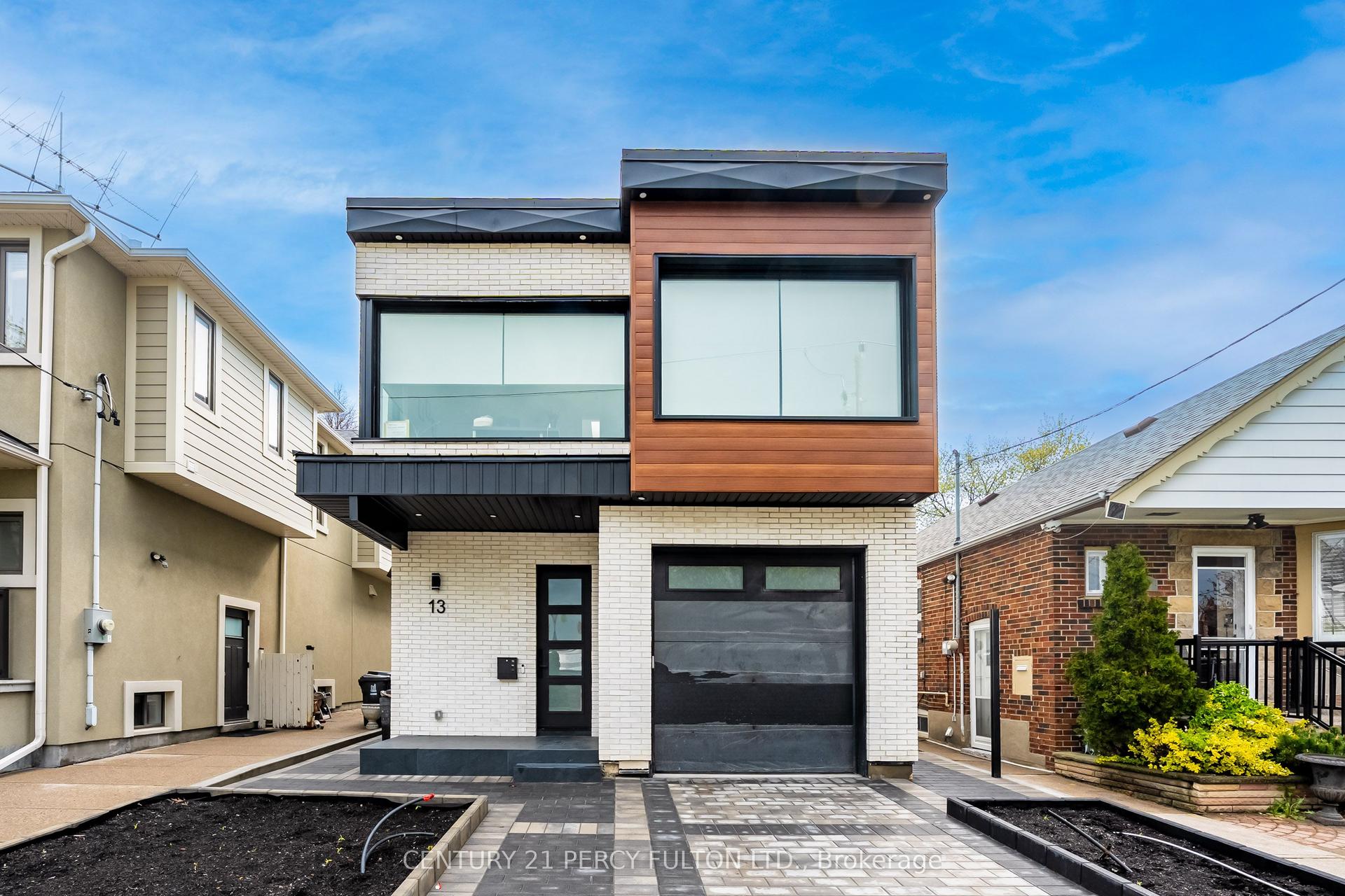 13 McKayfield Road 2 #2 — photo 1