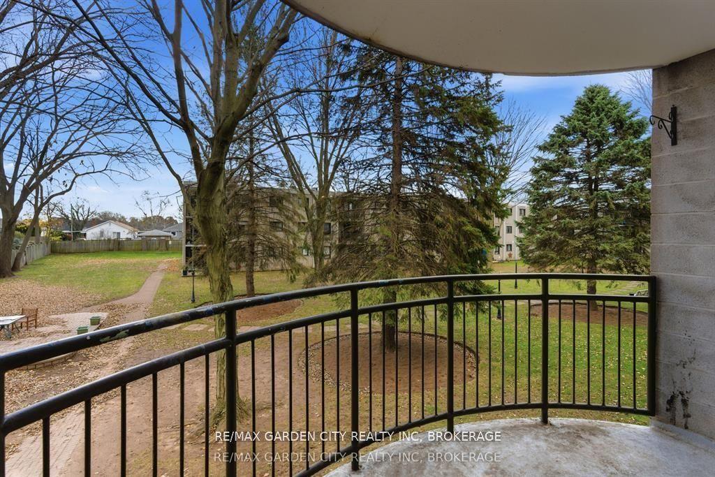 4658 Drummond Road 230 #230 — photo 1