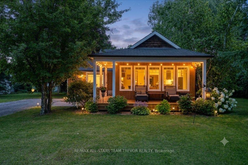 33 Kelenna Drive, Georgina — Detached for sale, photo 1