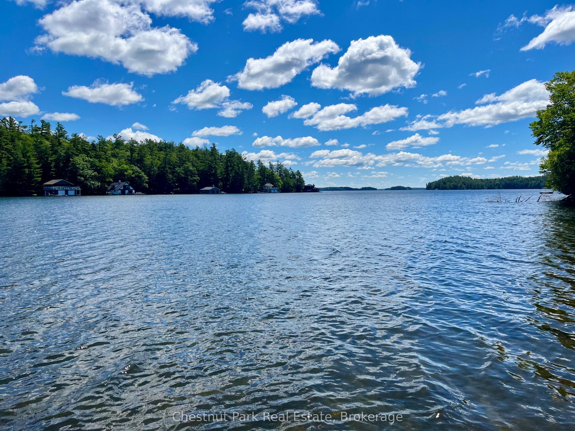 1211 Foreman Road S 10 #10, Muskoka Lakes — Detached for sale, photo 1