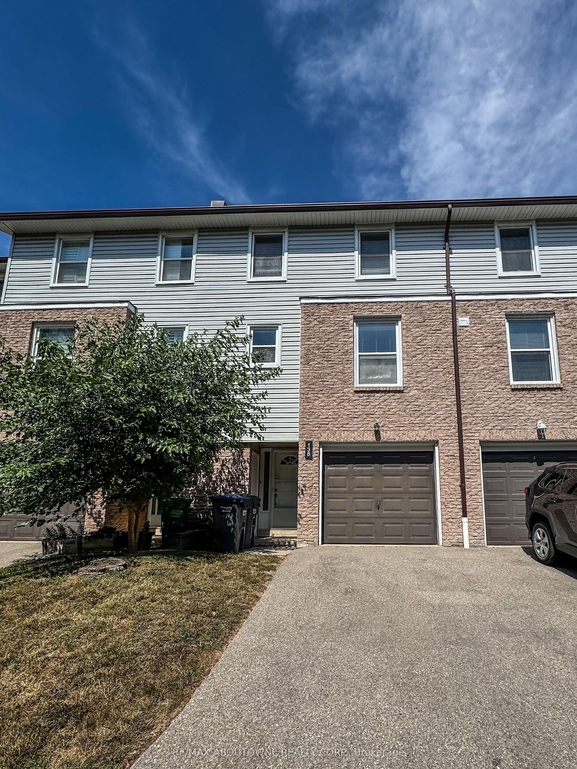 2440 Bromsgrove Road E 138 #138, Mississauga — Condo Town for lease, photo 1