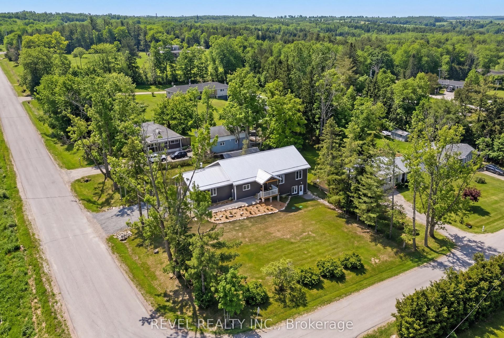 213 Pleasant Point Road — photo 1