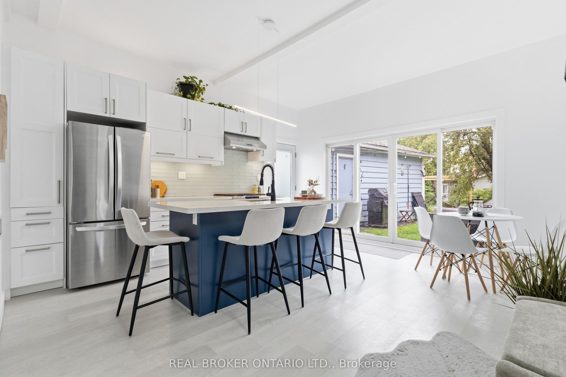 78 Squires Avenue, Toronto — Detached for sale, photo 1