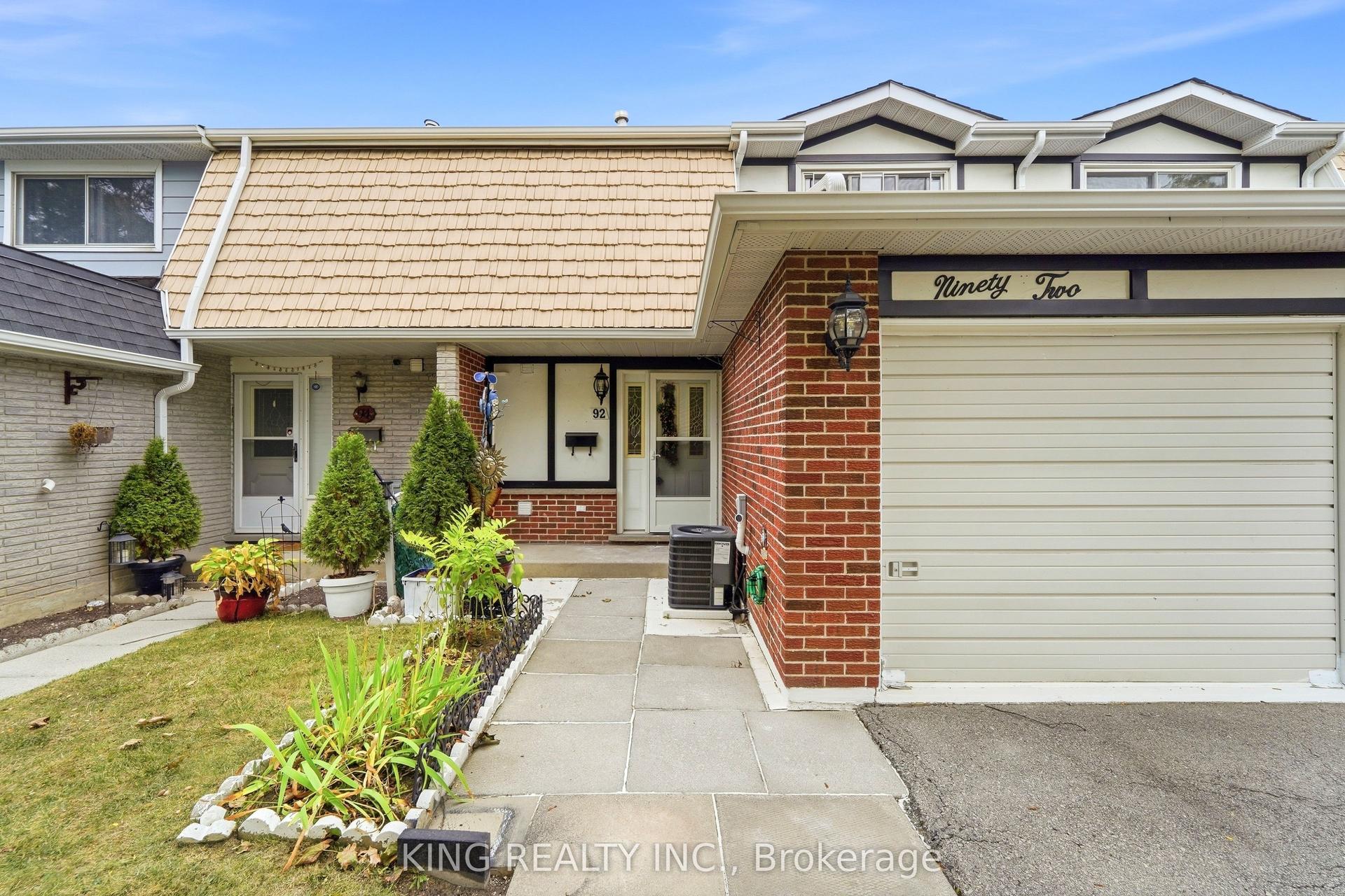 92 St Andrews Drive 92 #92, Hamilton — Condo Town for sale, photo 1