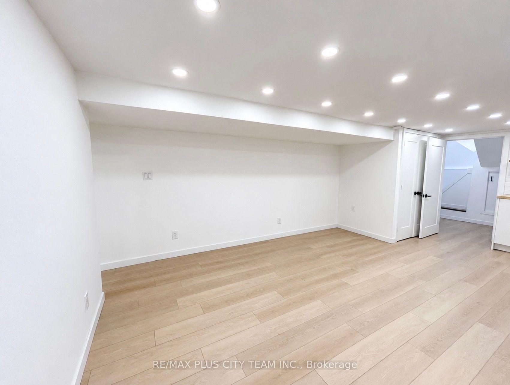 148 Ascot Avenue Lower #Lower, Toronto — Semi-Detached for lease, photo 1