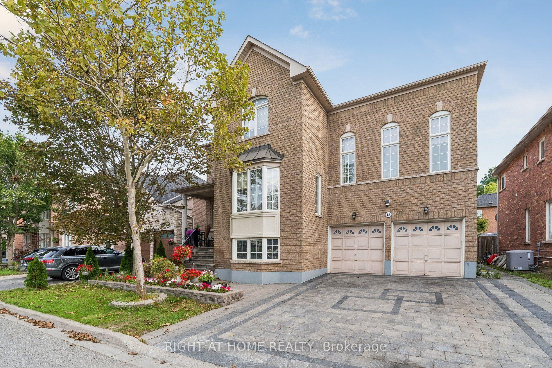 13 Weston Crescent, Ajax — Detached for sale, photo 1