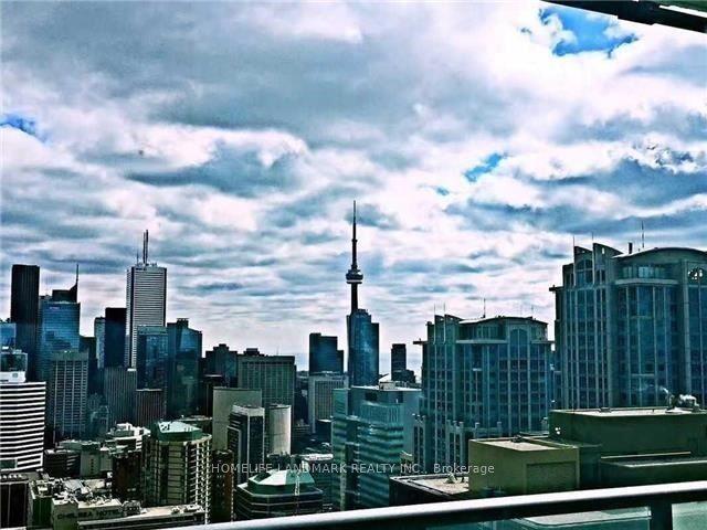 15 Grenville Street 4209 #4209 — photo 1