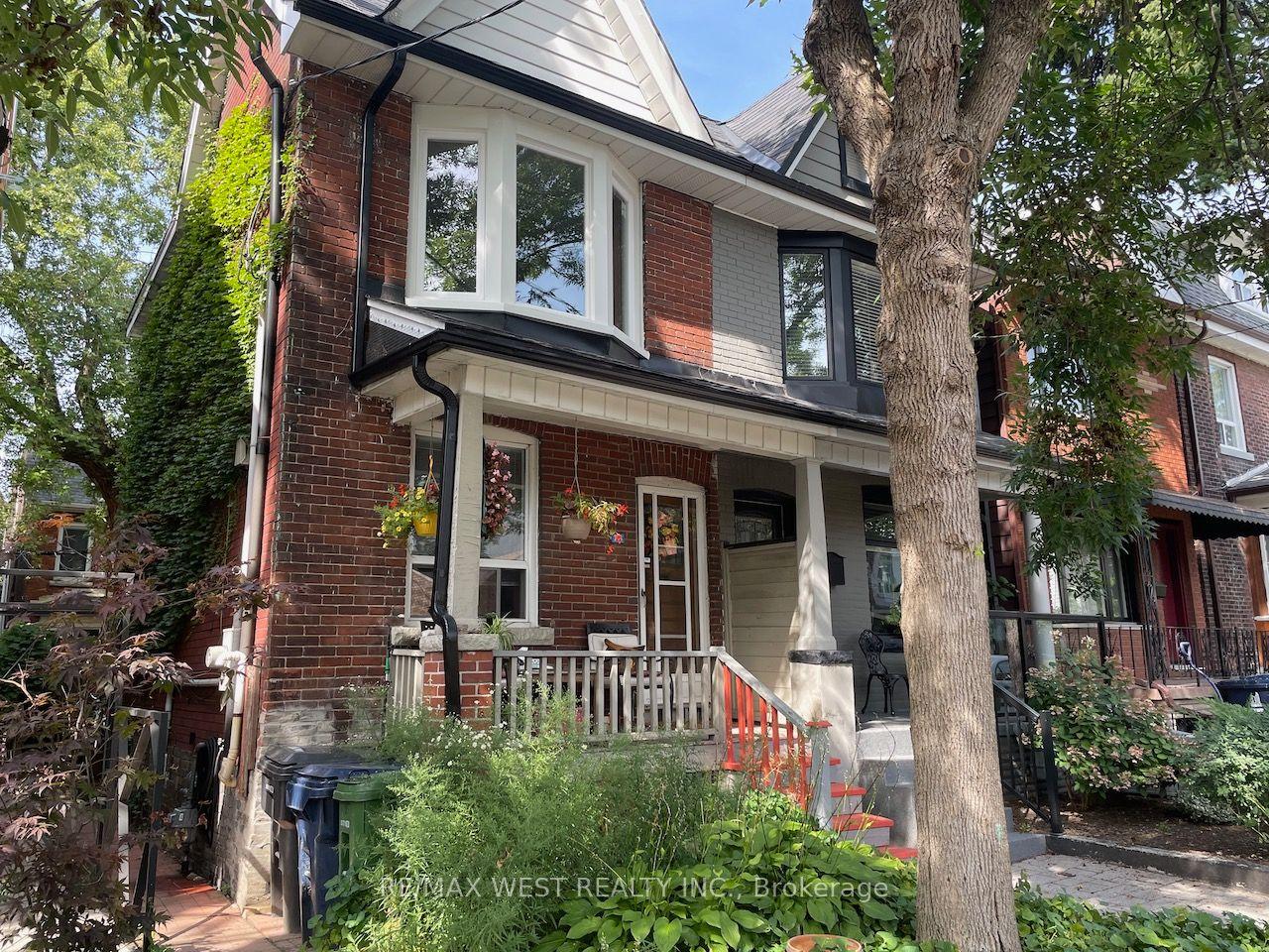 76 Bellwoods Avenue — photo 1