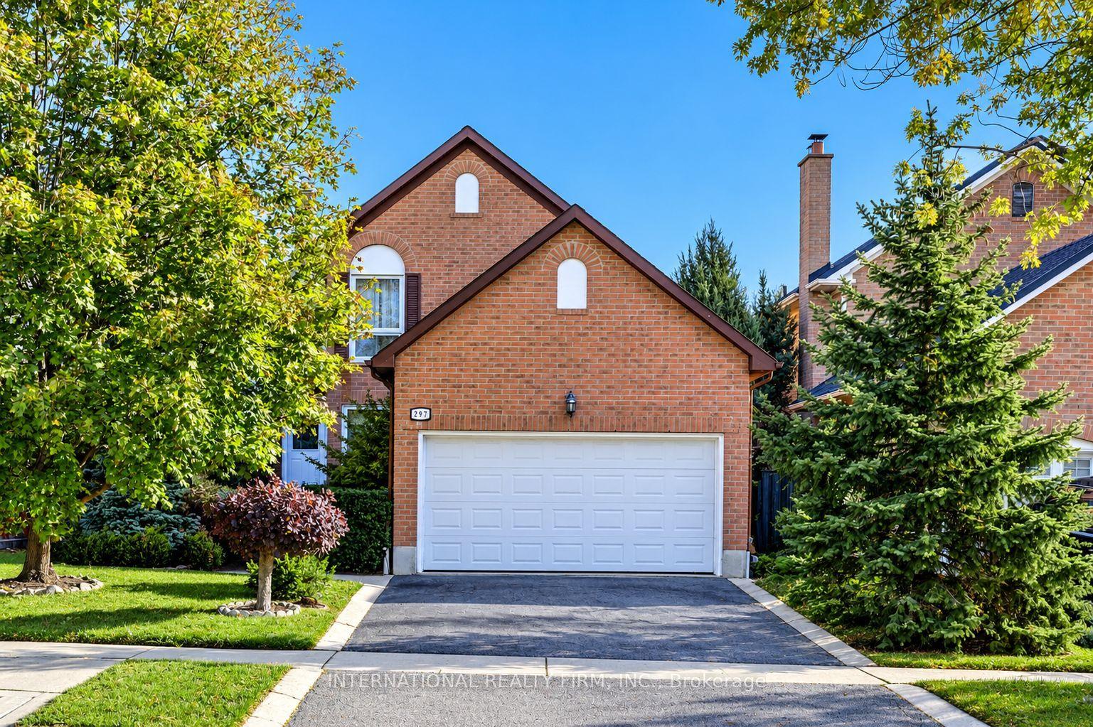 297 Kingsbridge Garden, Mississauga — Detached for sale, photo 1
