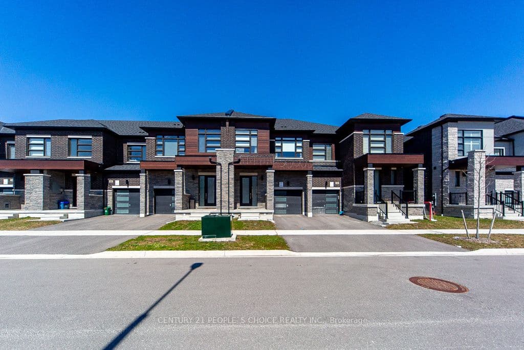 162 Ogston Crescent — photo 1