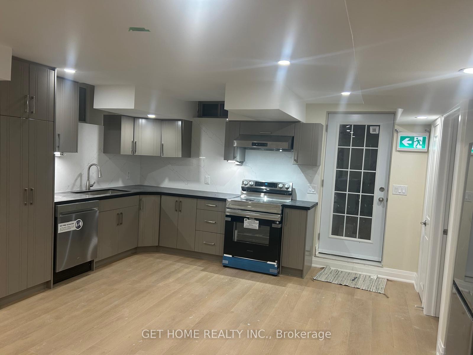 127 Micklefield Avenue Bsmt #Bsmt — photo 1