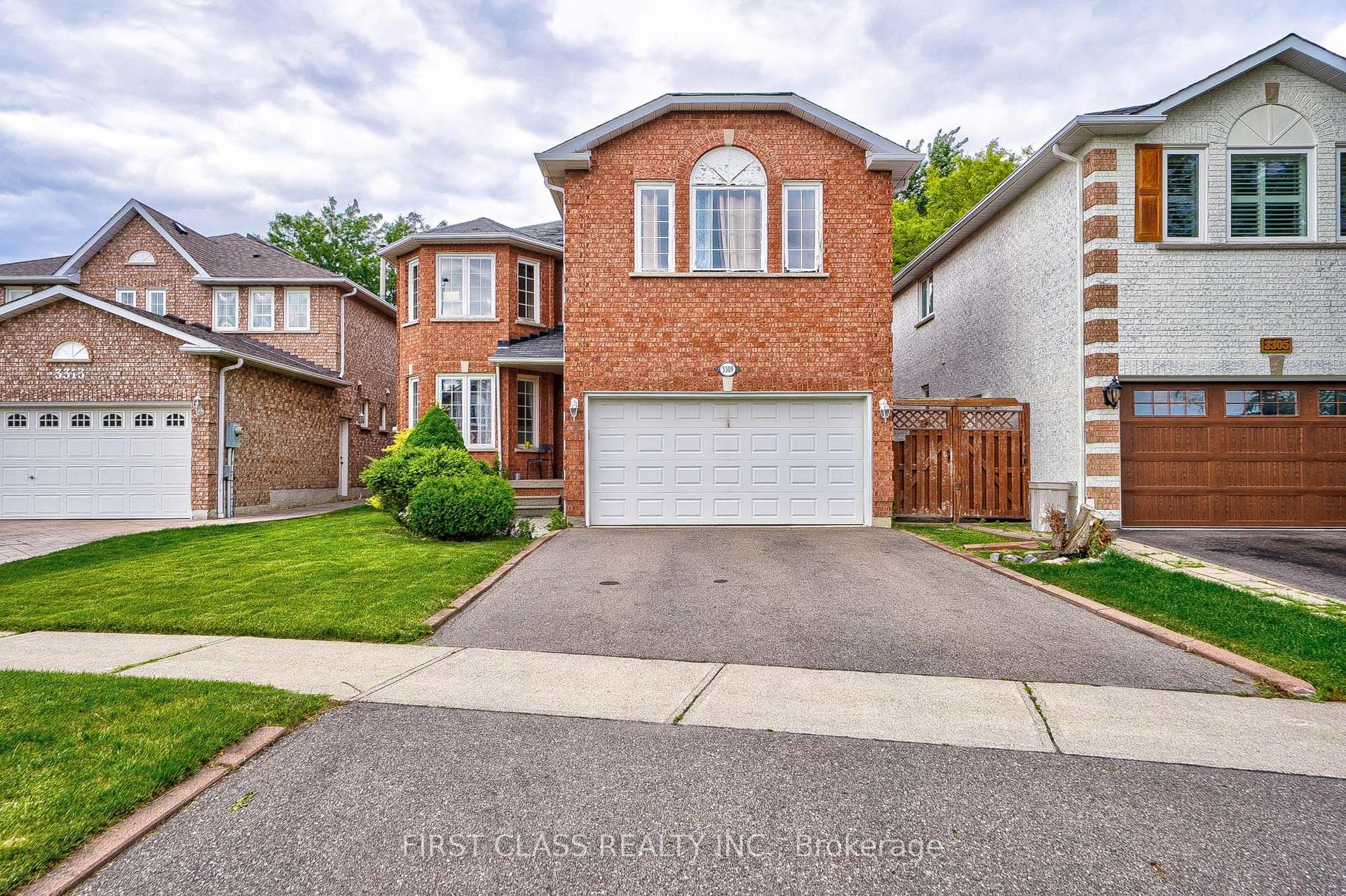 3309 Loyalist Drive, Mississauga — Detached for lease, photo 1