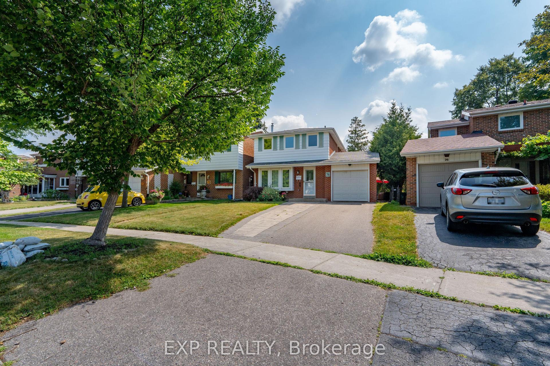 74 Longford Crescent, Toronto — Detached for lease, photo 1