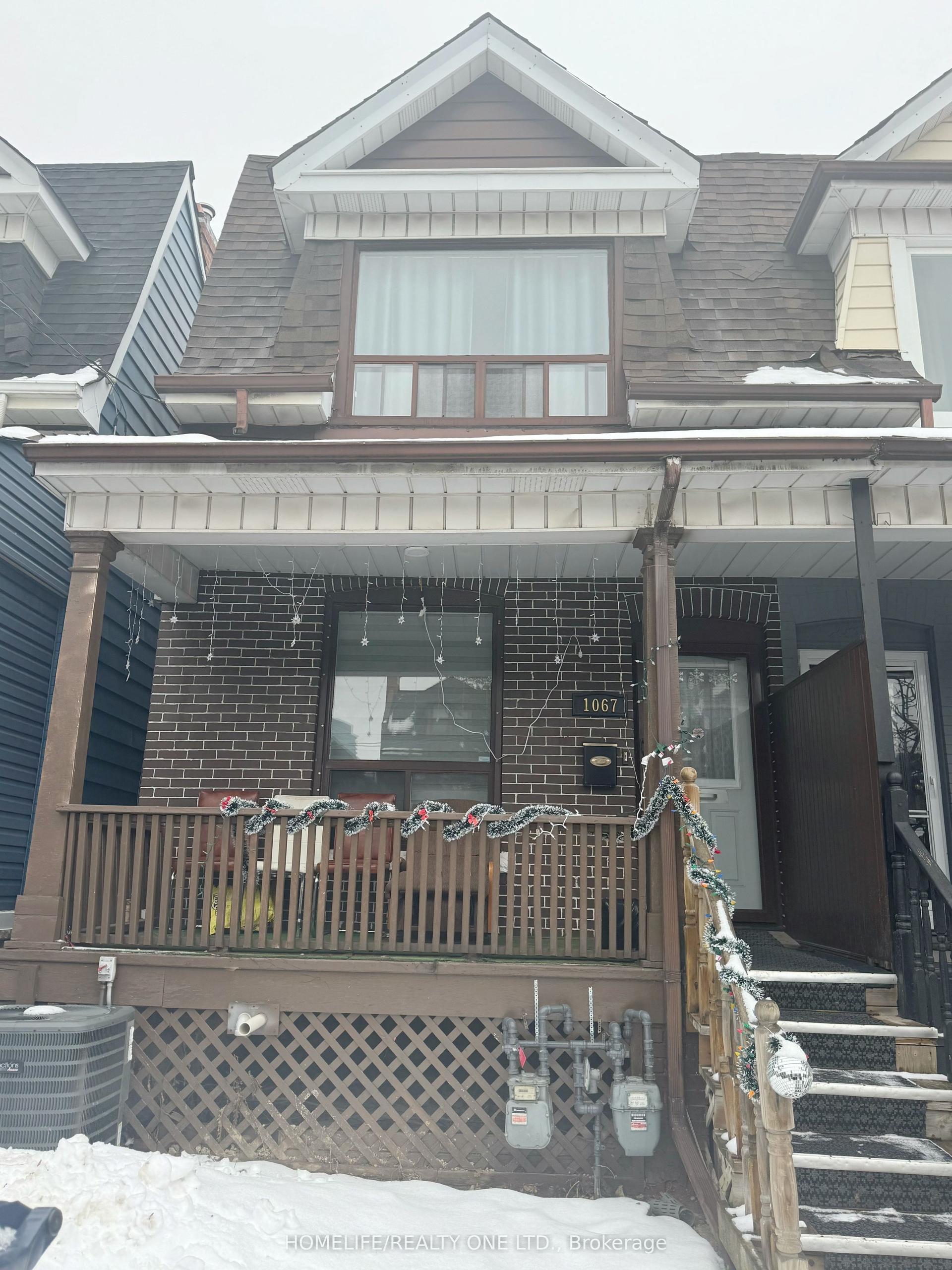 1067 Dovercourt Road 2nd floor #2nd floor — photo 1