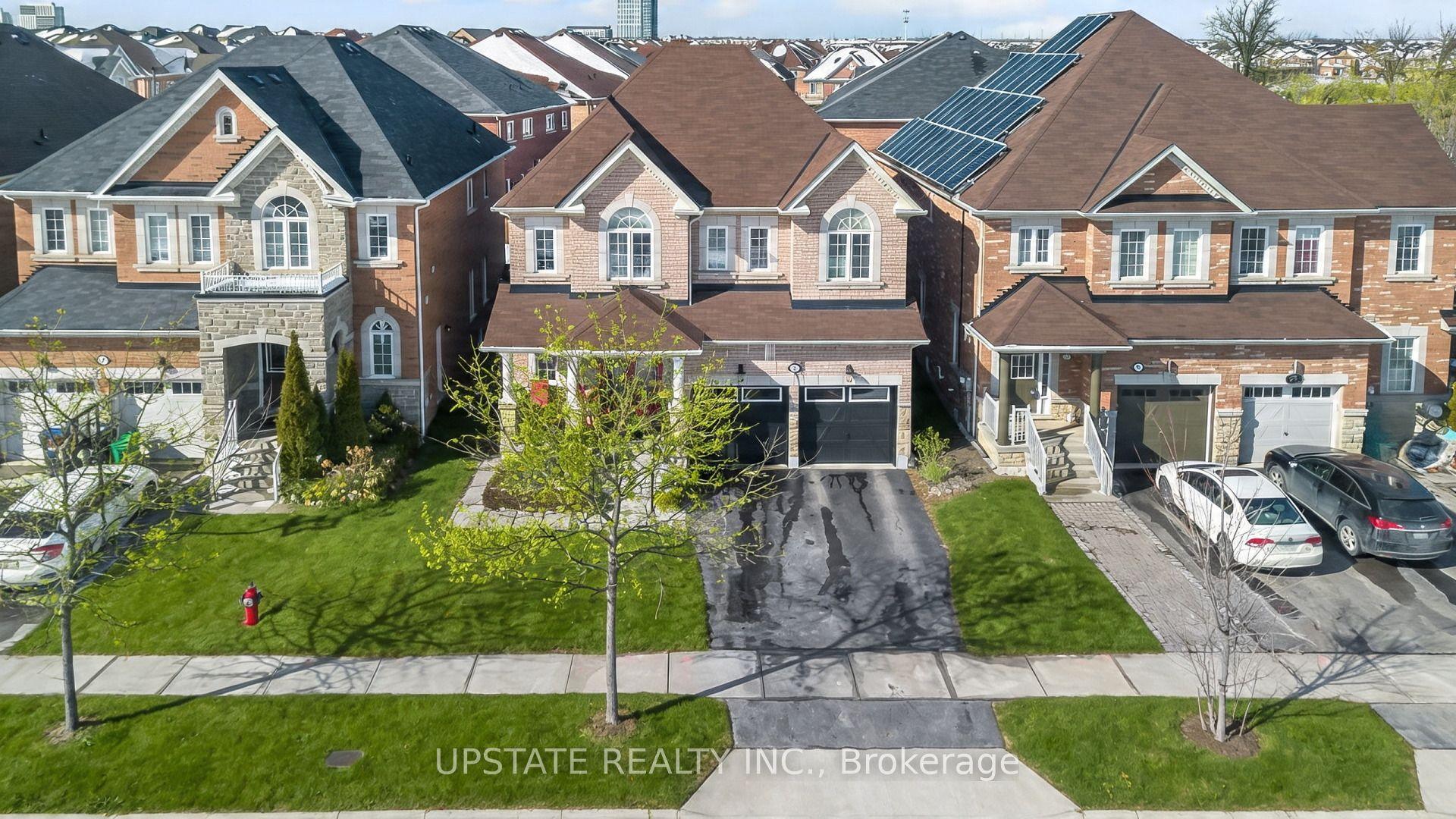 5 Dillon Drive — photo 1