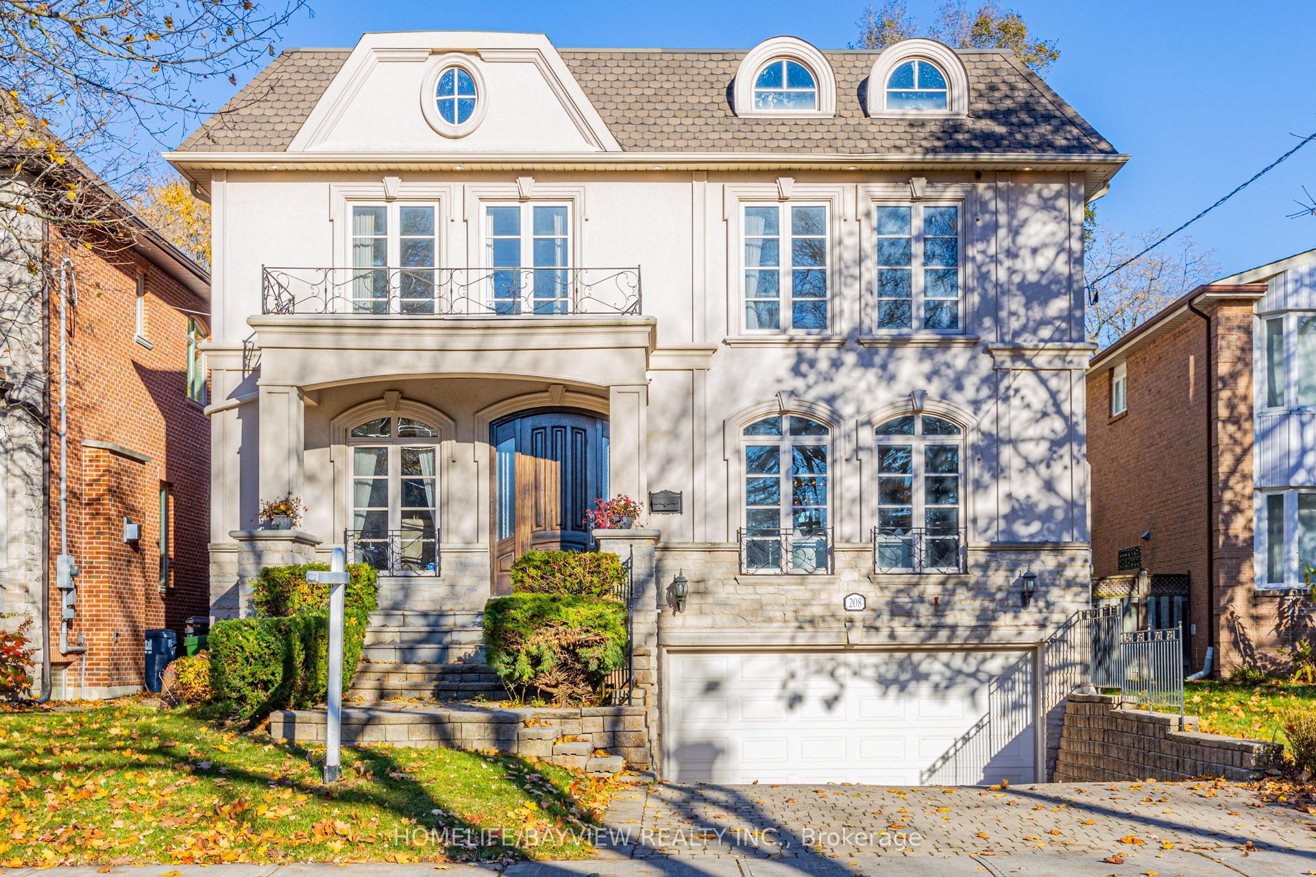 208 Holmes Avenue, Toronto — Detached for sale, photo 1