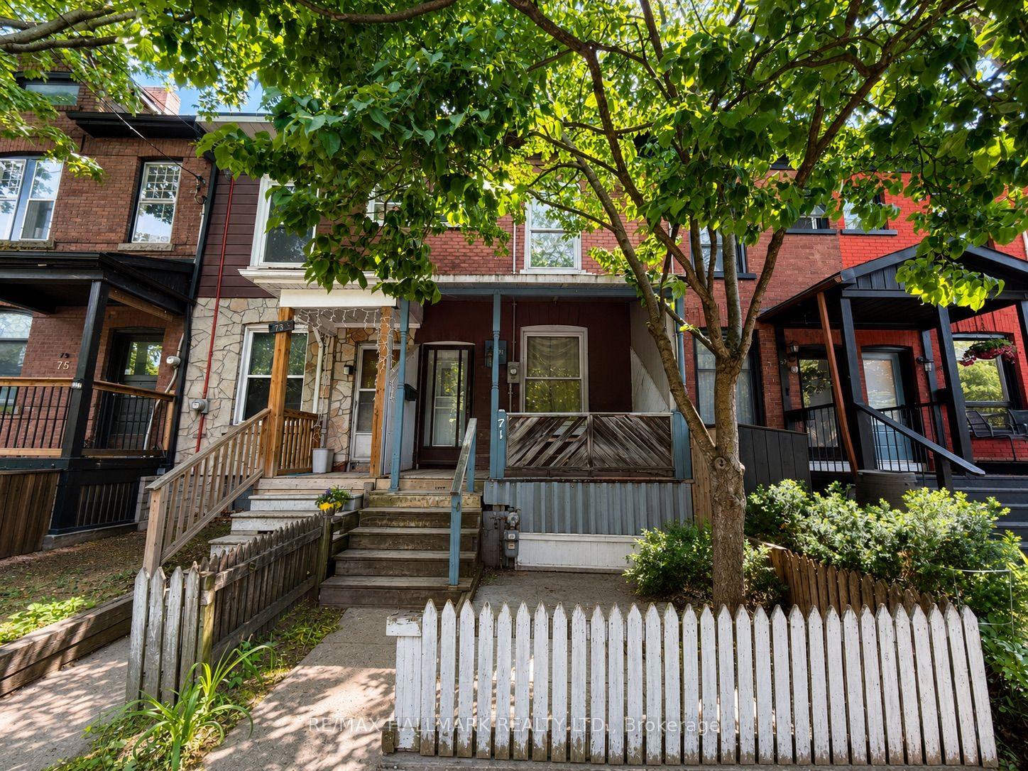 71 Boulton Avenue — photo 1