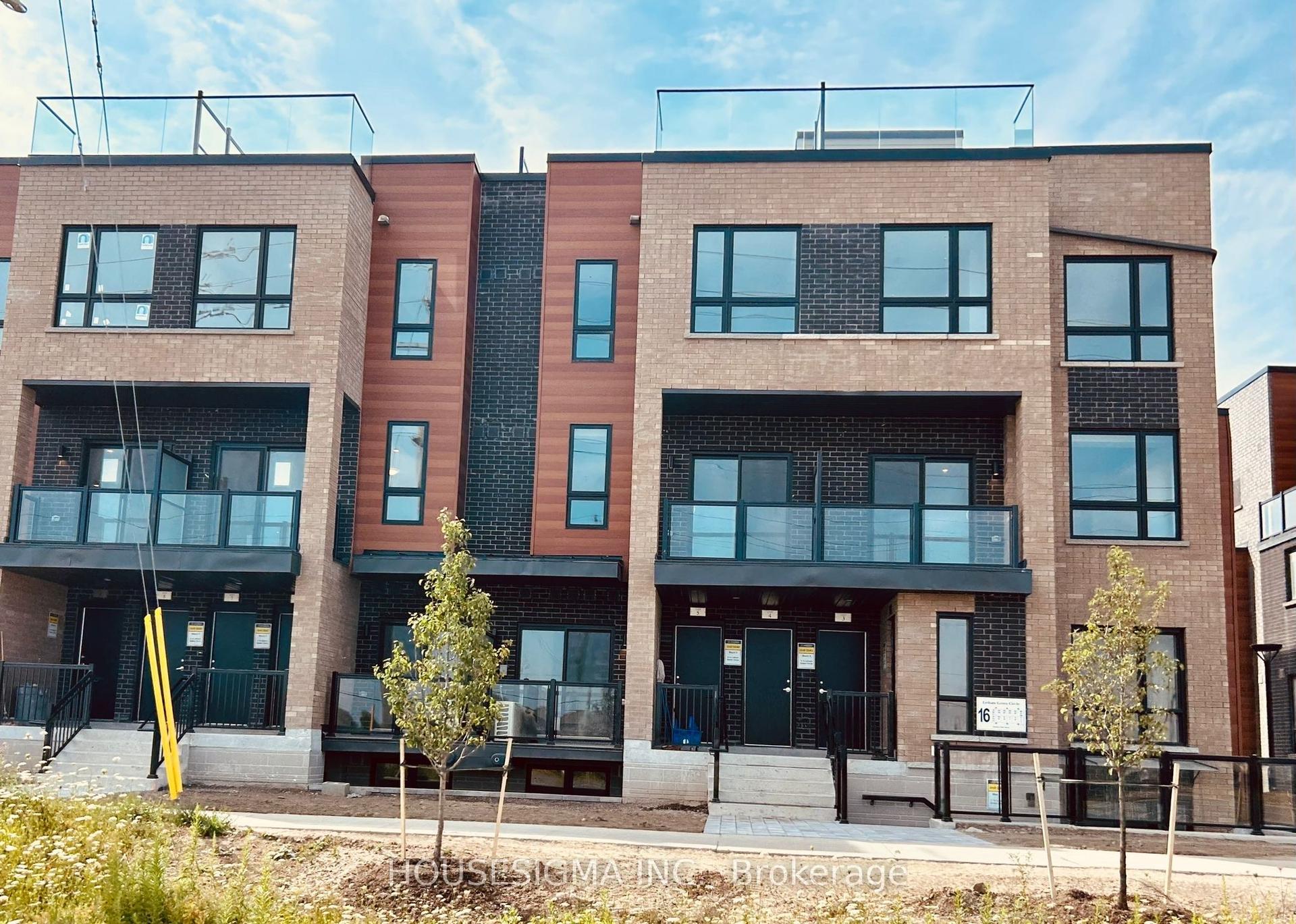 16 Lytham Green Circ Circle 1 #1, Newmarket — Condo Town for lease, photo 1