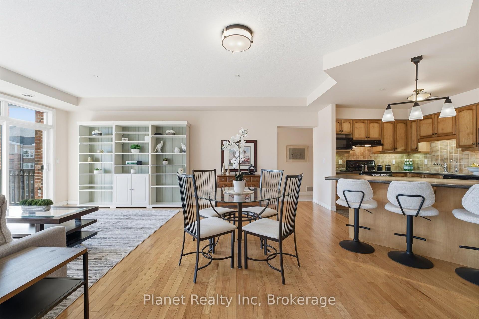 65 Bayberry Drive 301 #301 — photo 1