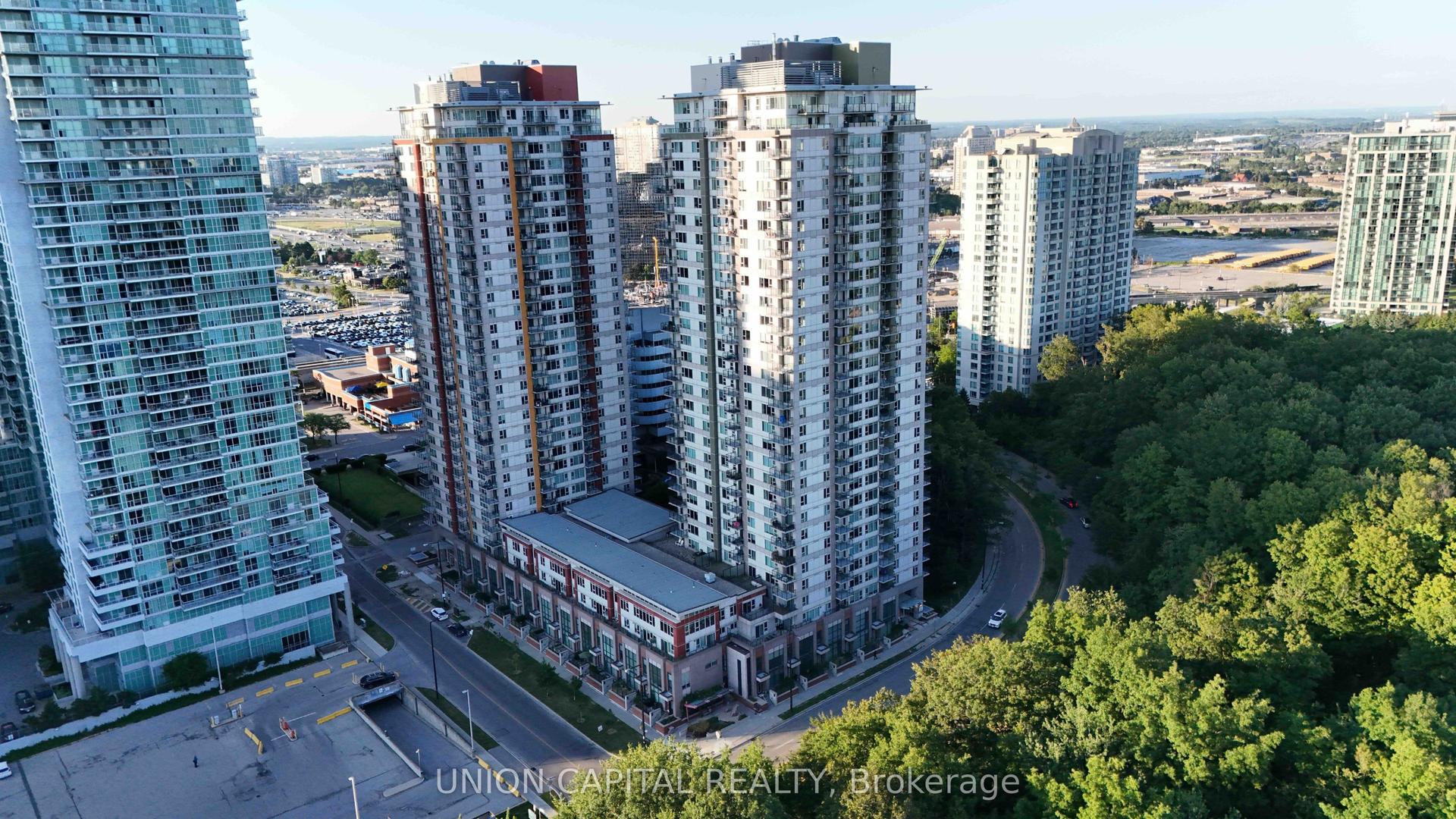 25 Town Centre Court 1807 #1807, Toronto — Condo for lease, photo 1