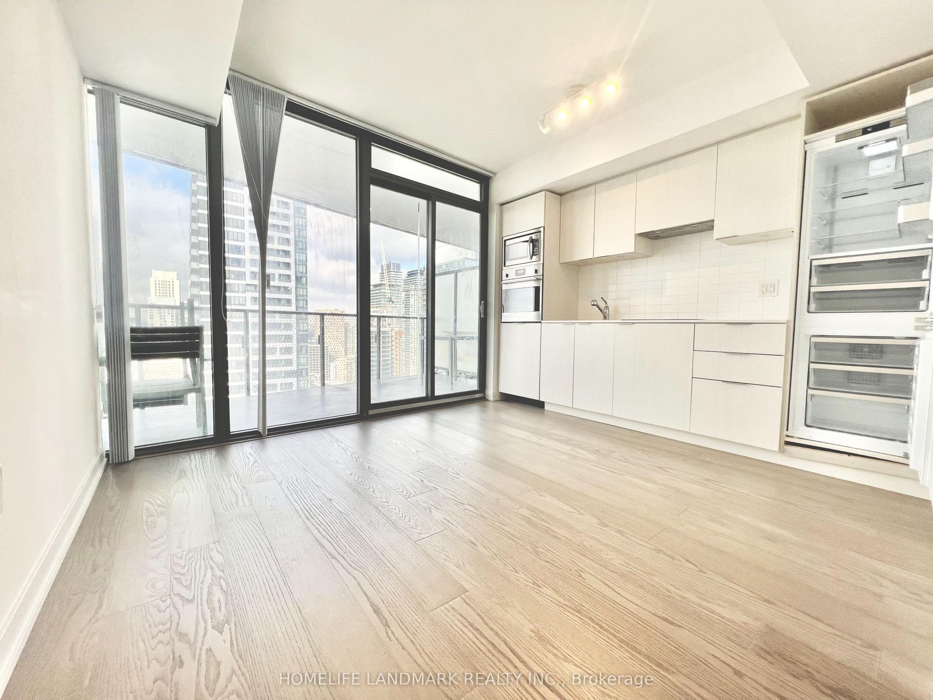 11 Wellesley Street W 3410 #3410 — photo 1