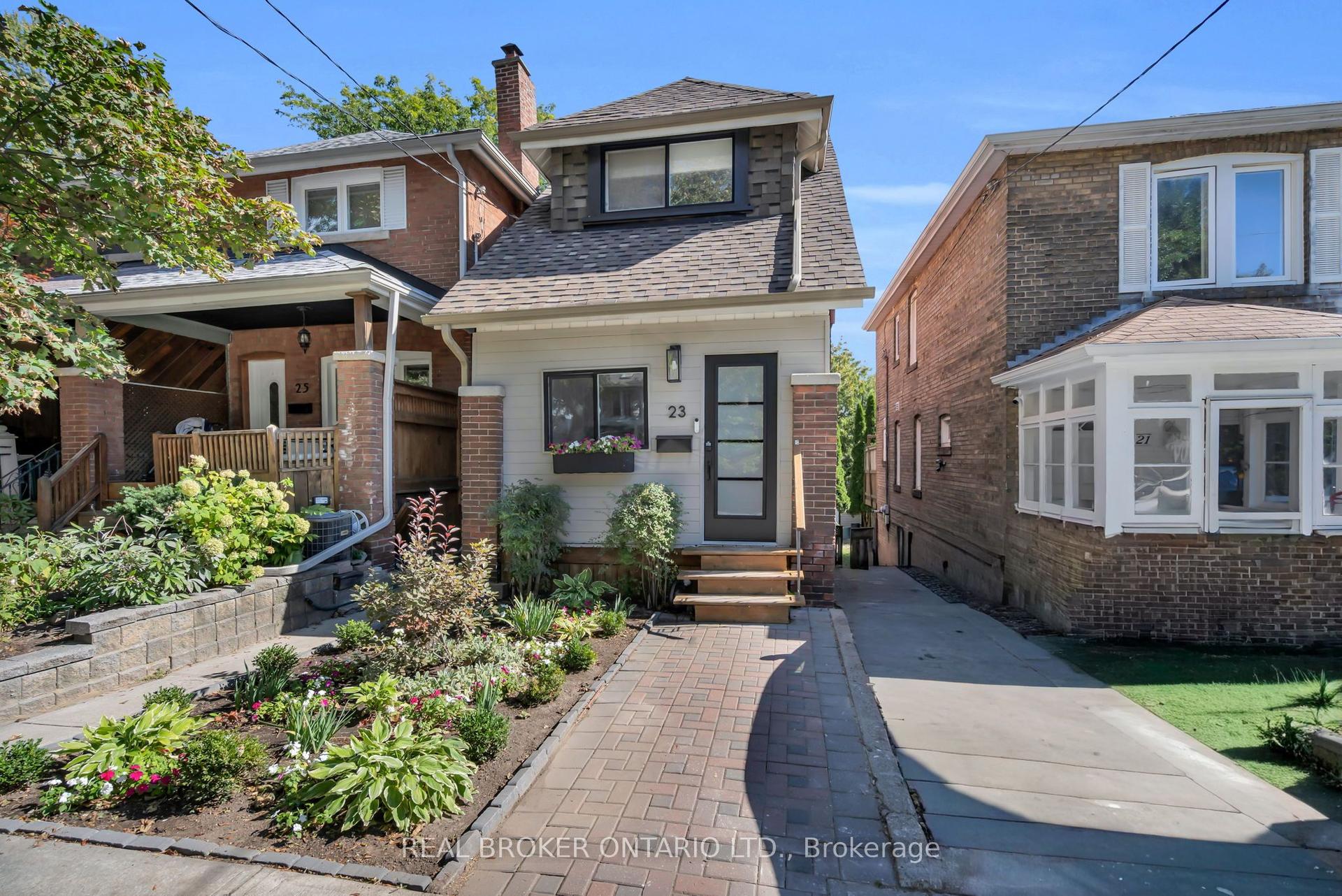 23 Aldridge Avenue, Toronto — Detached for lease, photo 1