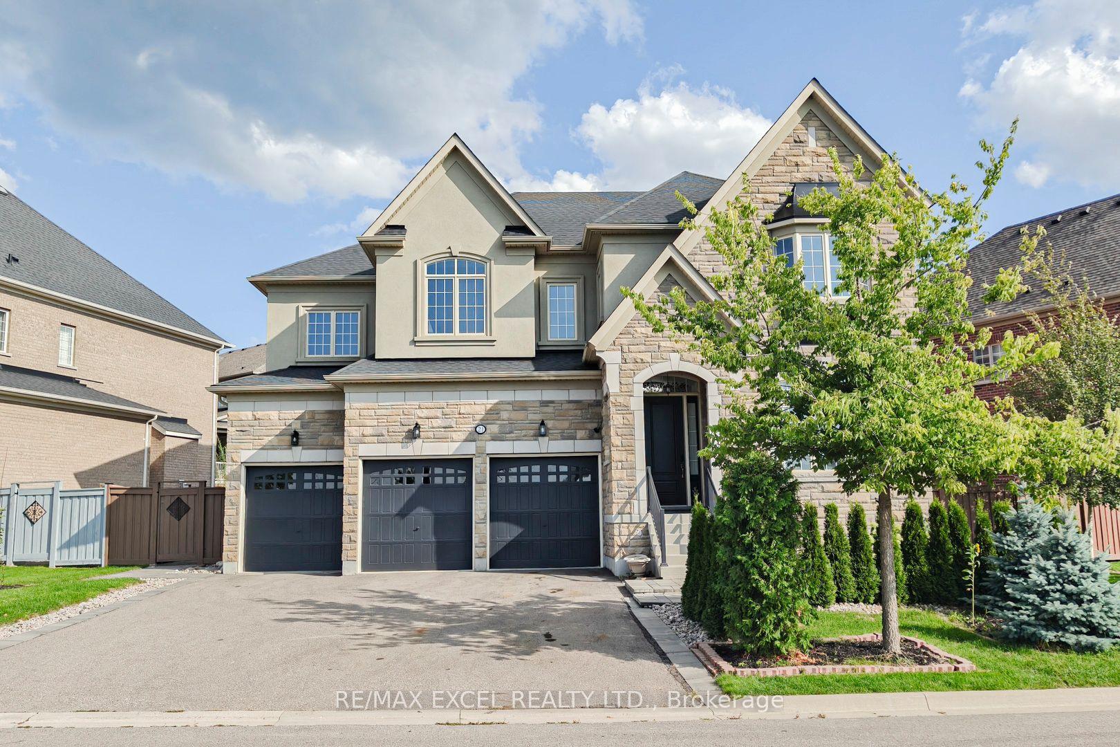 21 Paradise Valley Trail, King — Detached for sale, photo 1