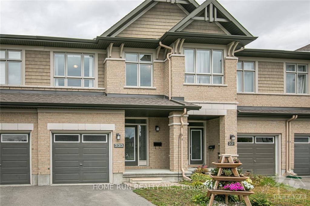 333 ARDMORE Street, Blossom Park - Airport and Area — Townhouse for lease, photo 1