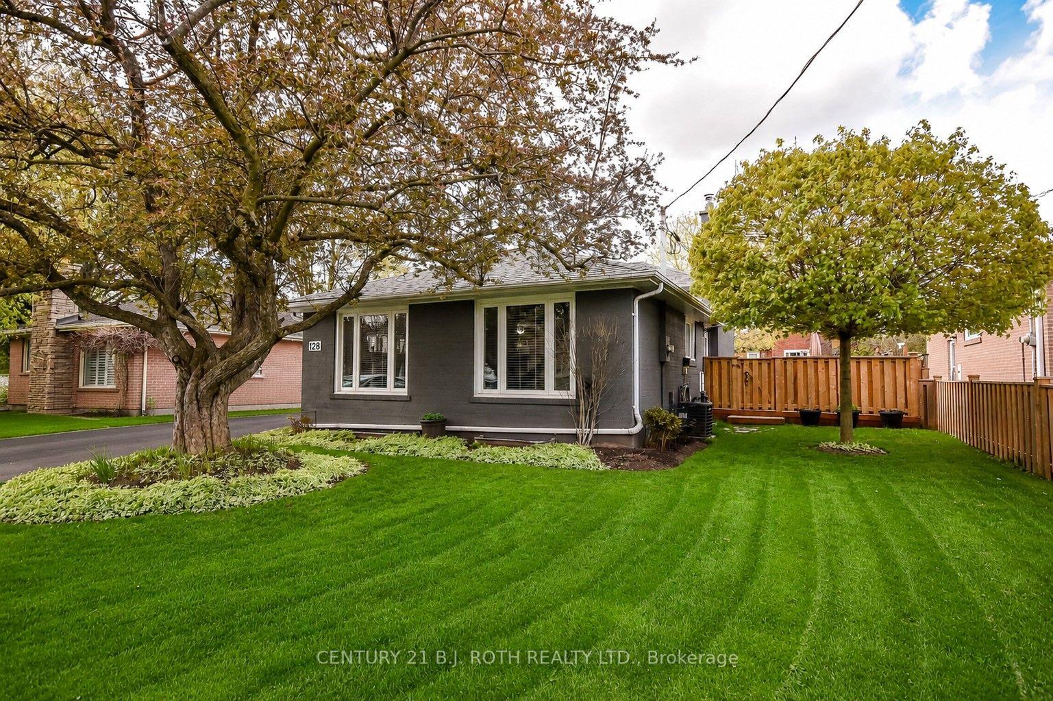 128 Cherrywood Drive — photo 1