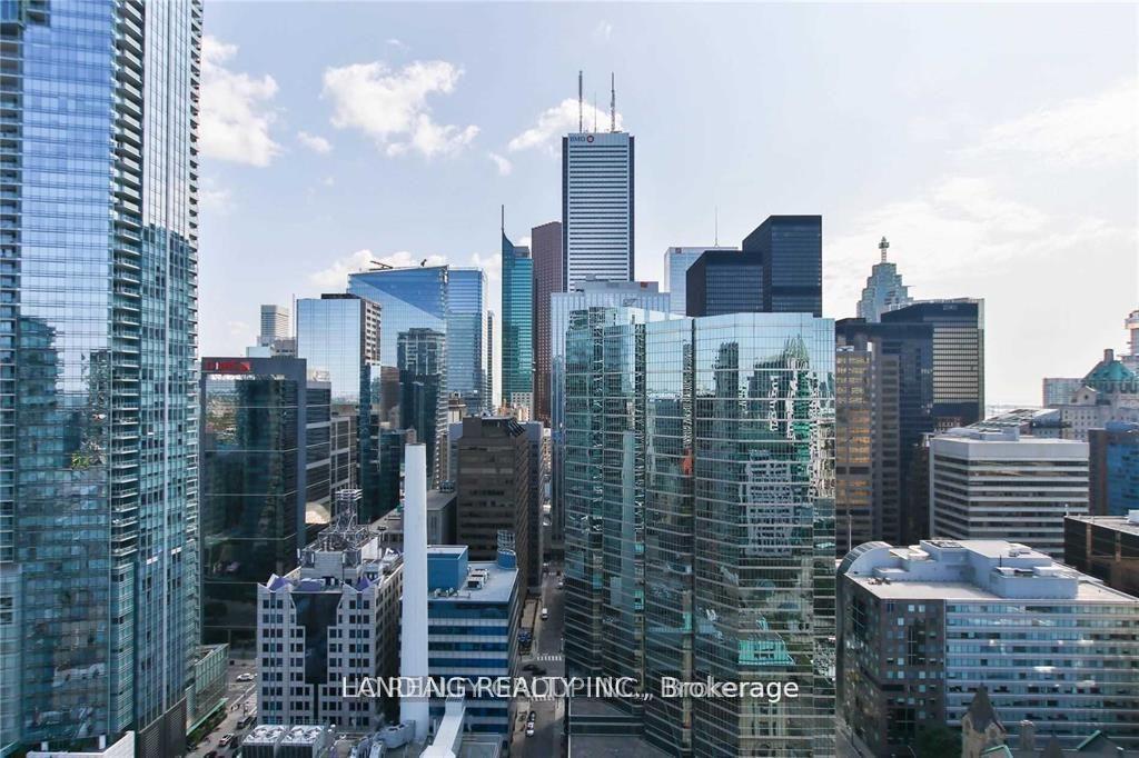 224 King Street W 2503 #2503 — photo 1