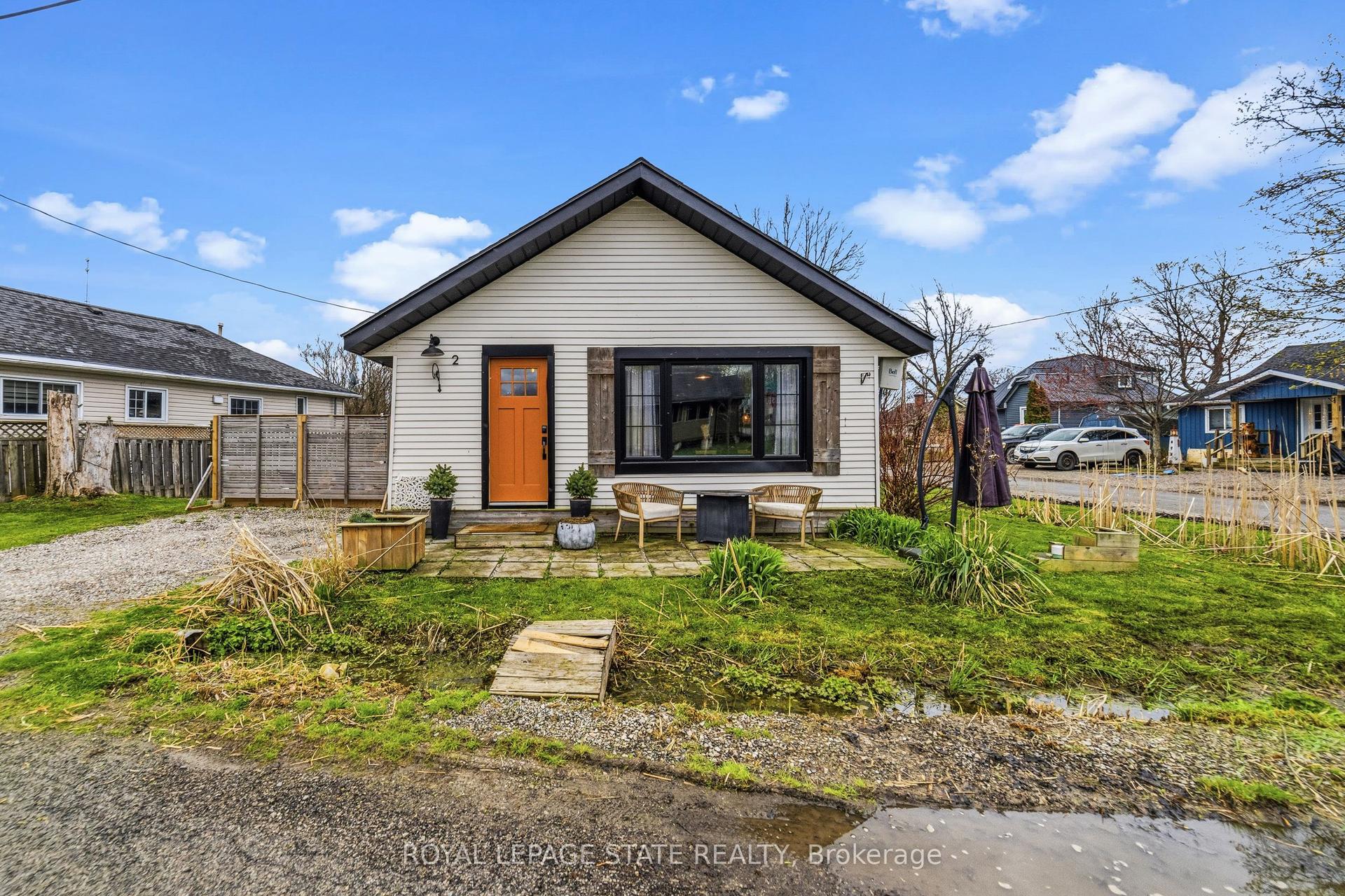 2 Fagan Street — photo 1