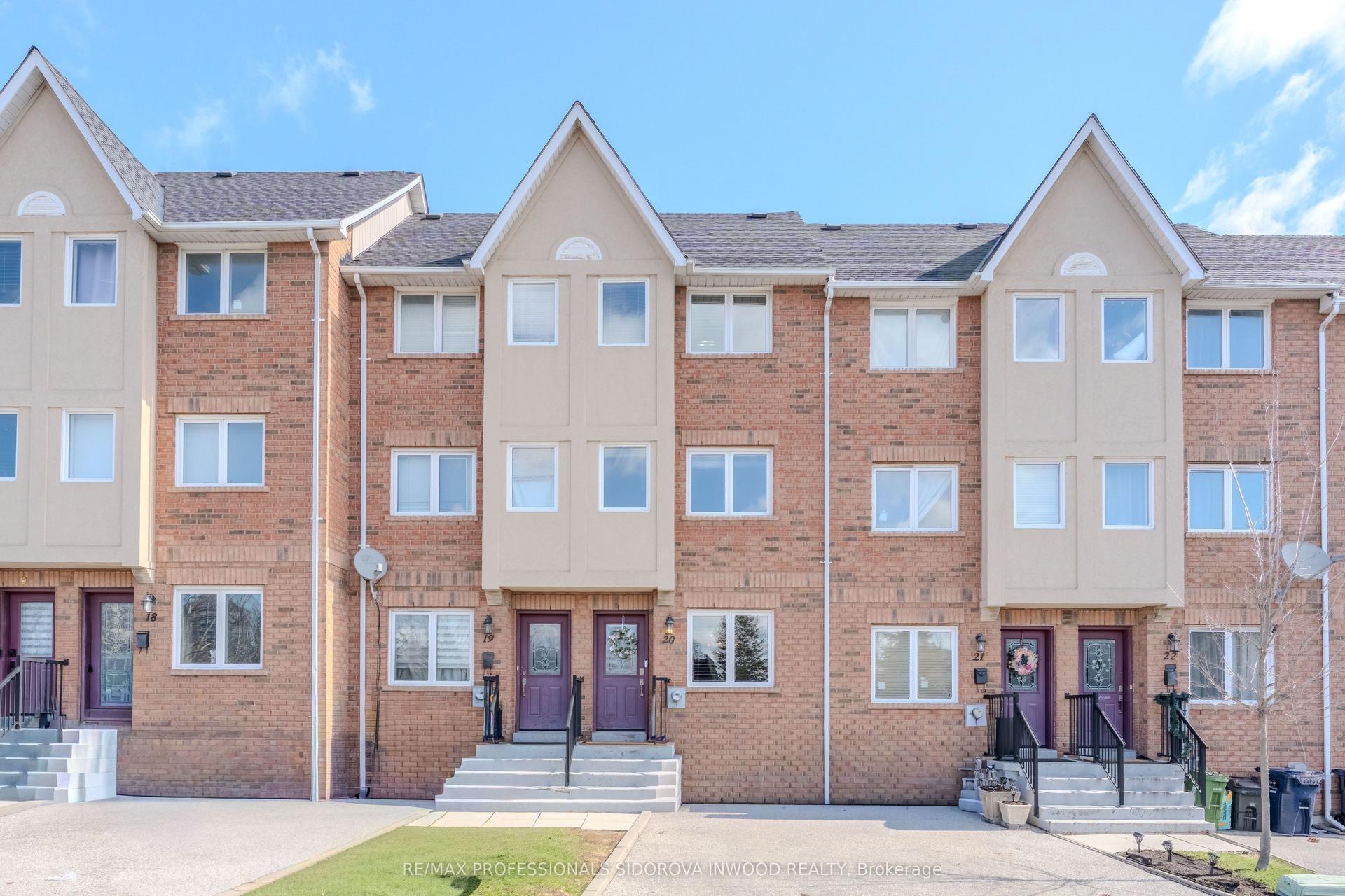 224 Rosemount Avenue 20 #20 — photo 1