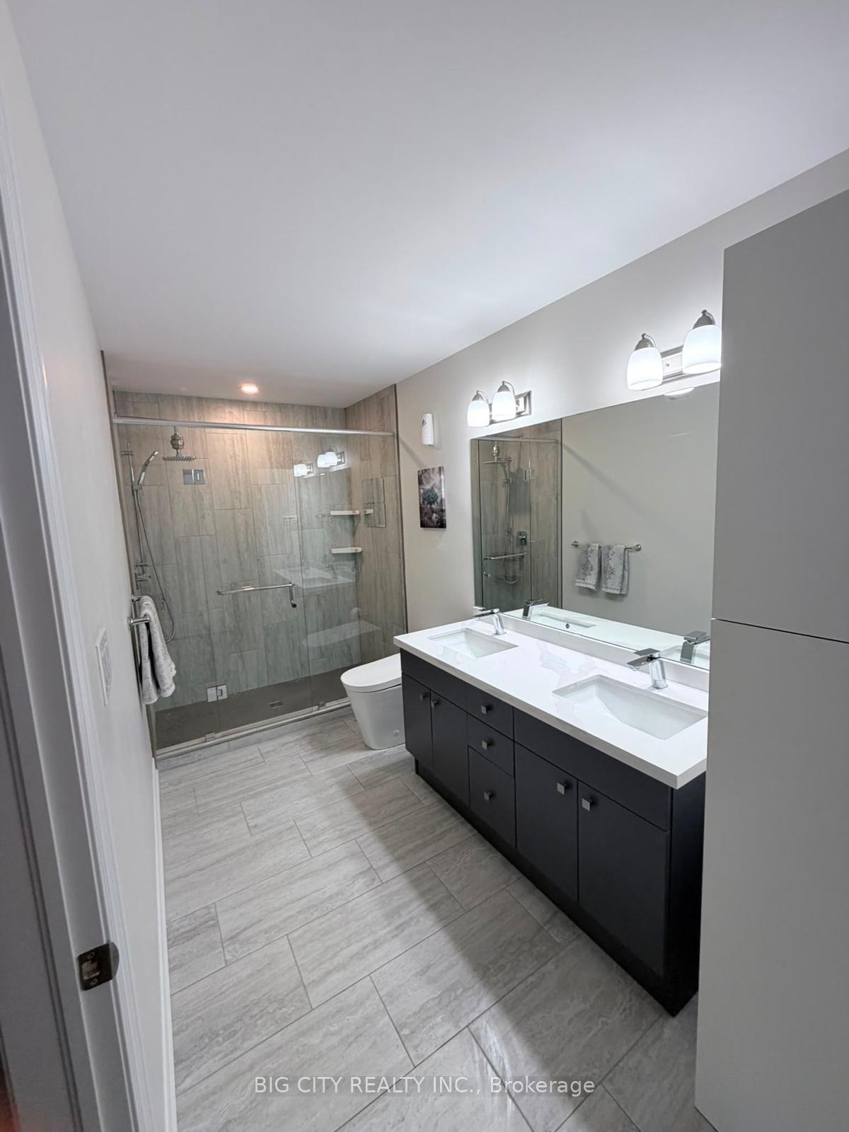 45 Dorchester Boulevard 23 #23, St. Catharines — Condo Town for sale, photo 1
