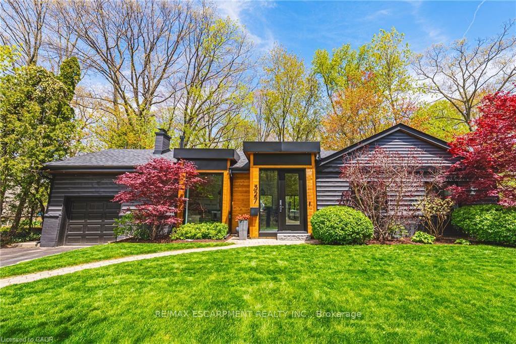 327 Goodram Drive, Burlington — Detached for sale, photo 1