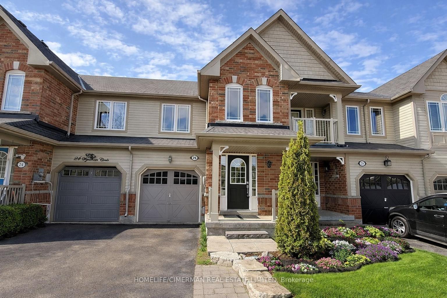 26 Wyndham Circle, Georgina — Townhouse for sale, photo 1