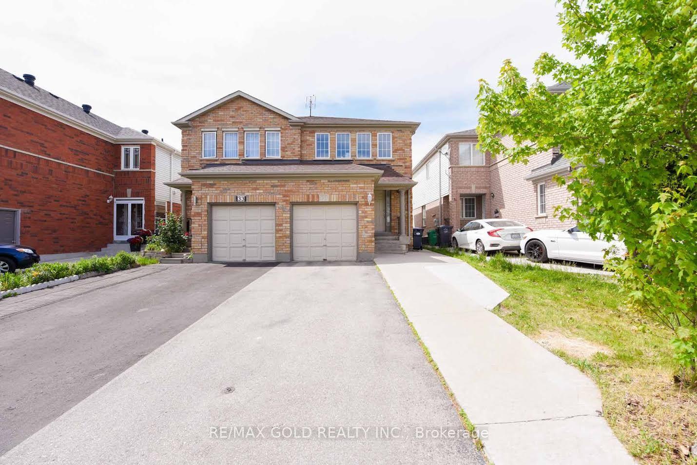 35 Needlewood Lane, Brampton — Semi-Detached for lease, photo 1