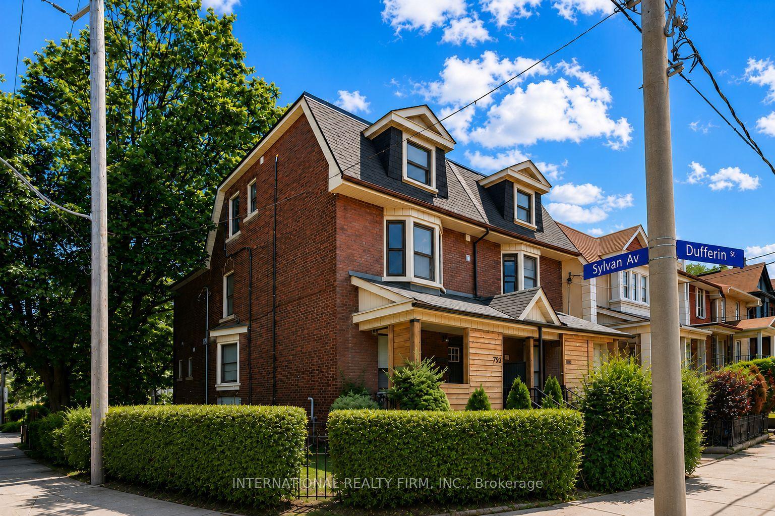 793 Dufferin Street Upper #Upper, Toronto — Semi-Detached for lease, photo 1
