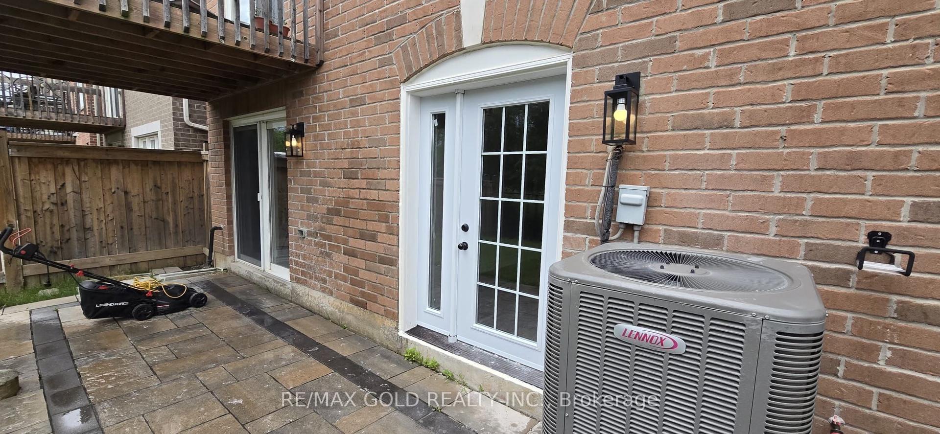 1226 Duignan (Lower) Crescent, Milton — Detached for lease, photo 1