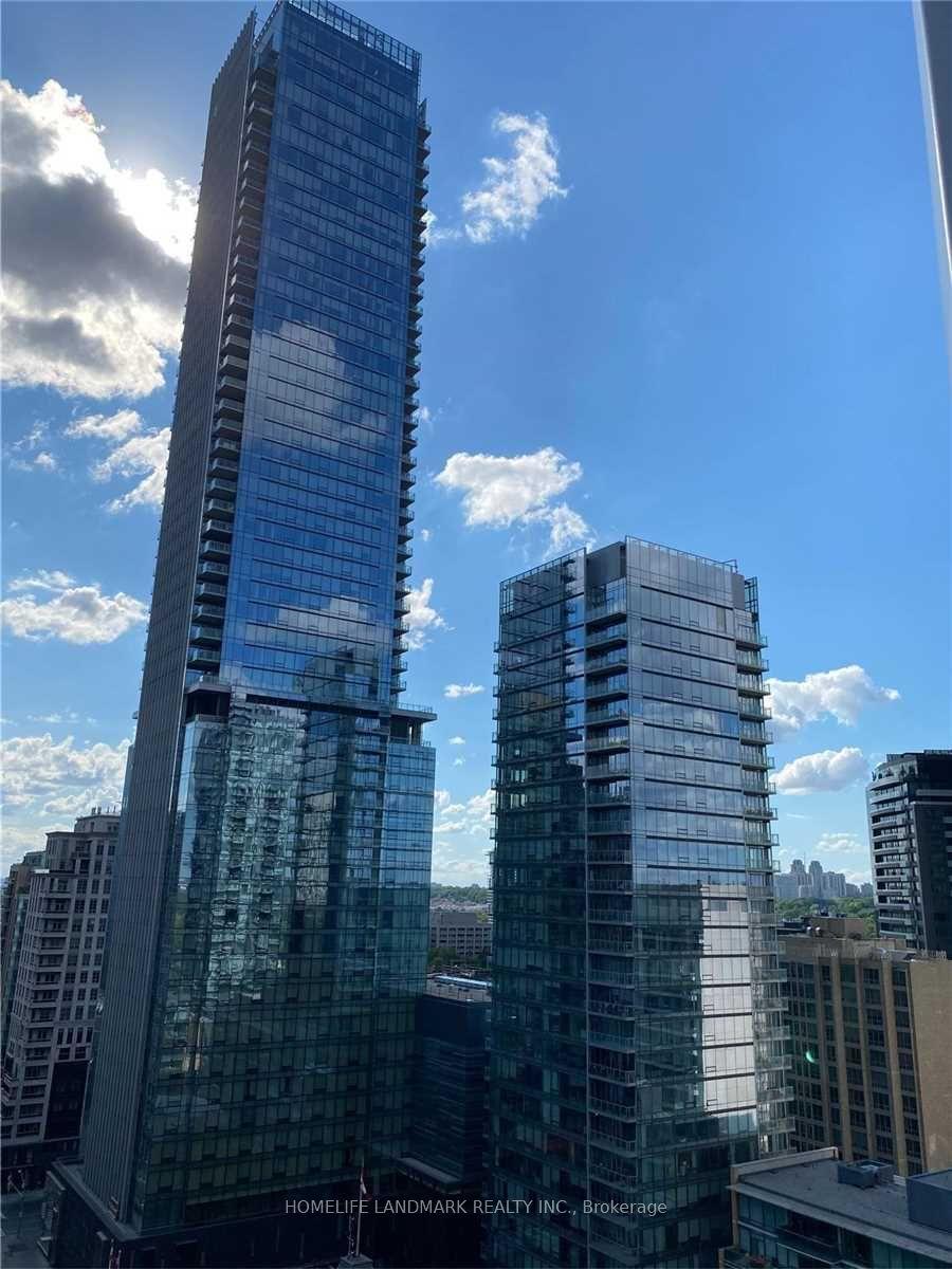 1 Yorkville Avenue 1808 #1808 — photo 1
