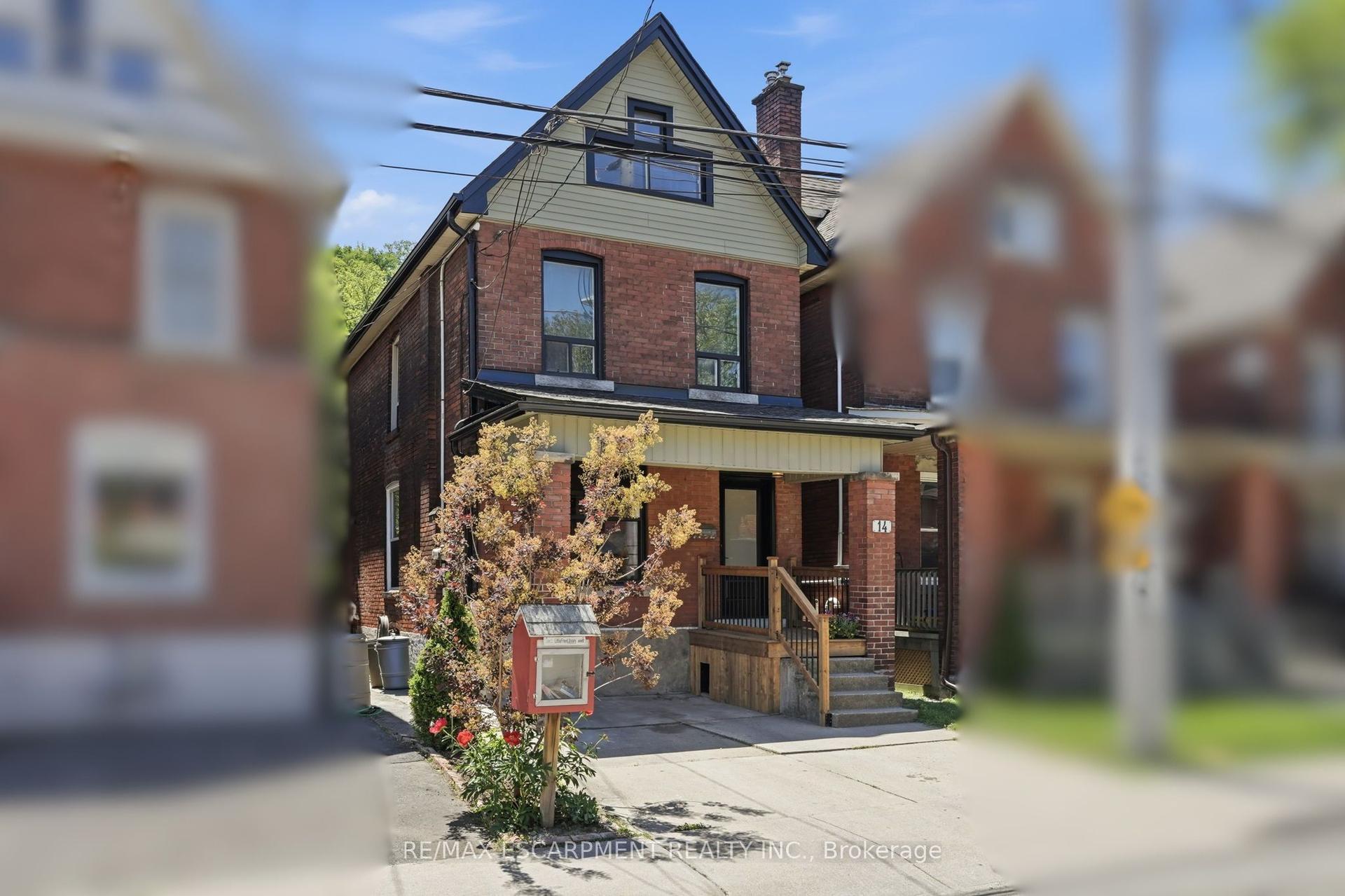 14 Cumberland Avenue — photo 1