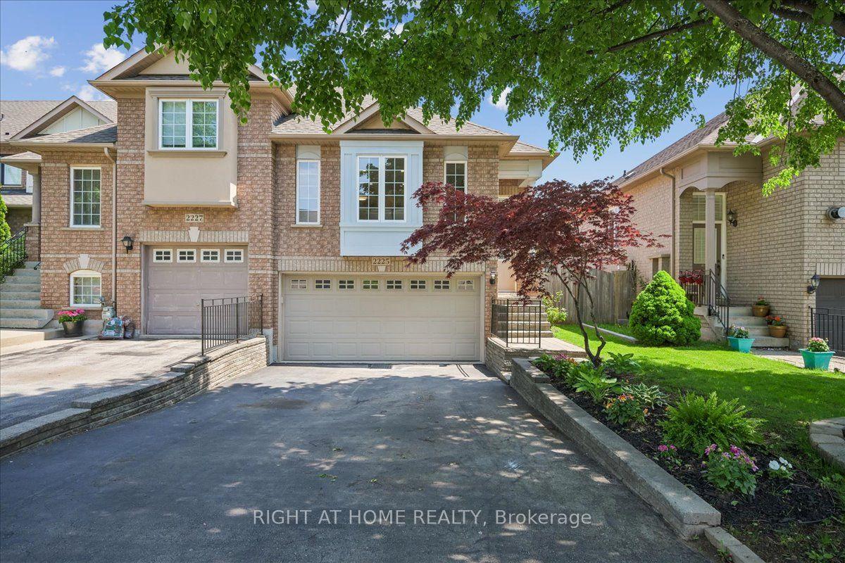 2225 Hummingbird Way — photo 1