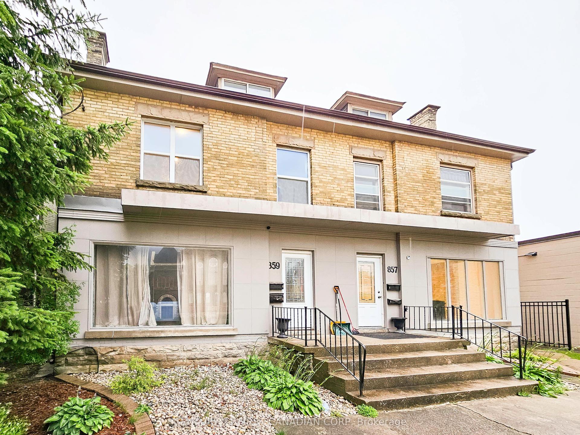 859 Dundas Street Apt 2 #Apt 2, London East — Multiplex for lease, photo 1